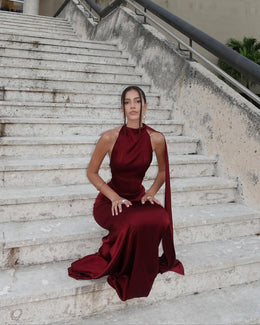 Vestido Comprido Acetinado com Corpete