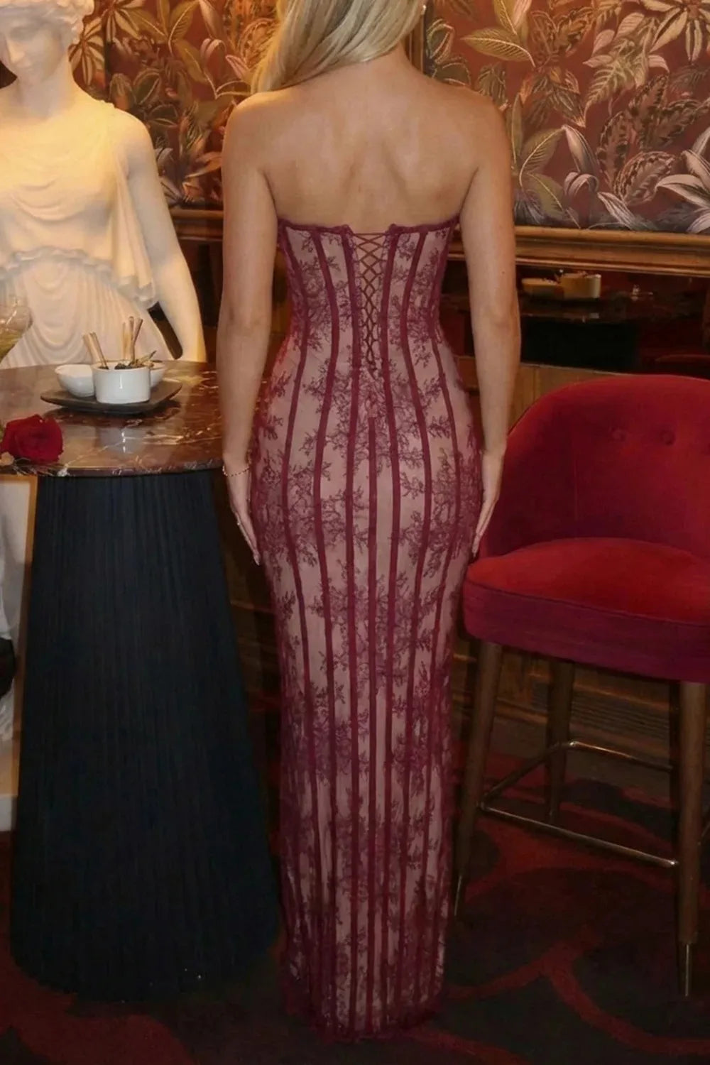 Vestido Comprido de Renda com Corpete