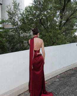 Vestido Comprido Acetinado com Corpete