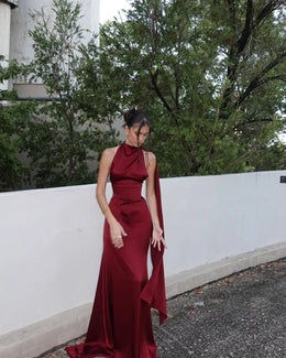 Vestido Comprido Acetinado com Corpete