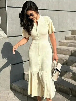 Vestido Midi de Malha com Botões