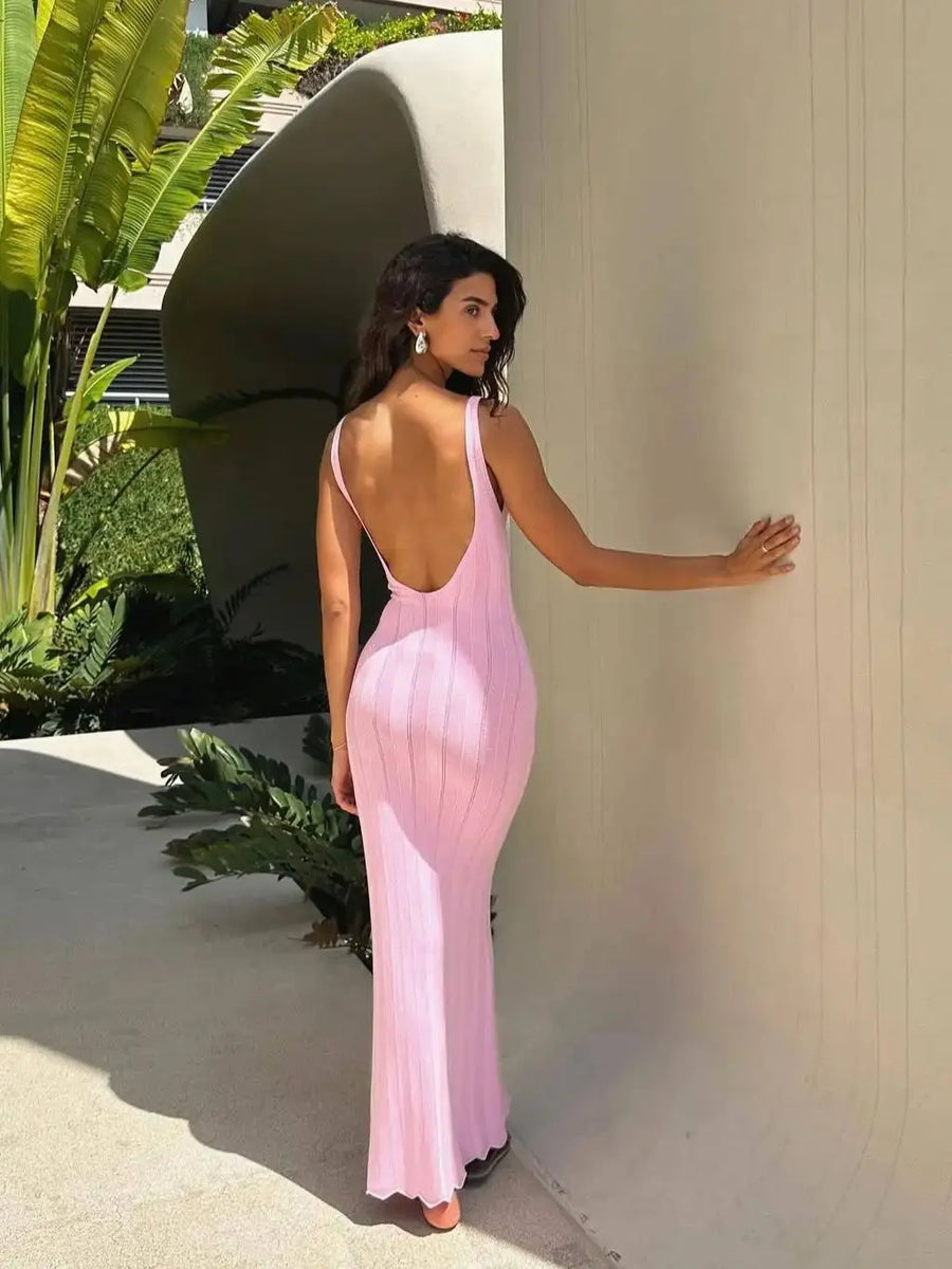 Vestido Comprido de Malha com Vazados e Costas Descobertas