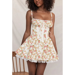 Vestido Curto Floral com Corpete