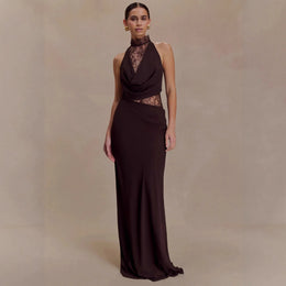 Vestido Comprido de Renda com Gola Alta