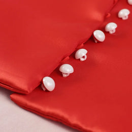 Vestido Curto com Laço e Recortes