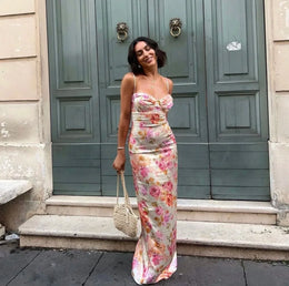 Vestido Comprido Floral com Renda e Fenda