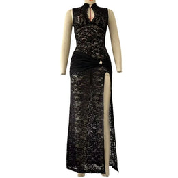Vestido Comprido de Renda com Fenda Alta