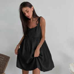Vestido Curto em Linho com Atacadores