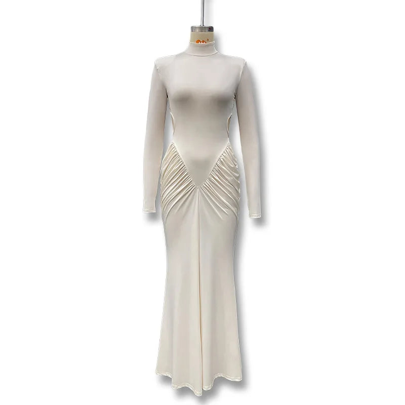 Vestido Comprido de Malha com Gola Alta e Costas Descobertas
