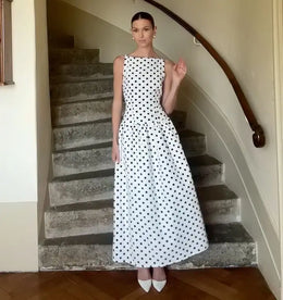 Vestido Comprido de Bolas sem Mangas
