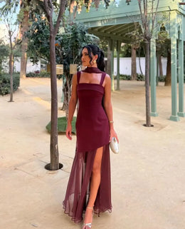 Vestido Comprido em Tule com Laços