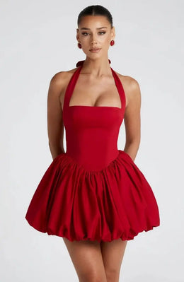 Vestido Curto Vermelho com Corpete e Decote Halter