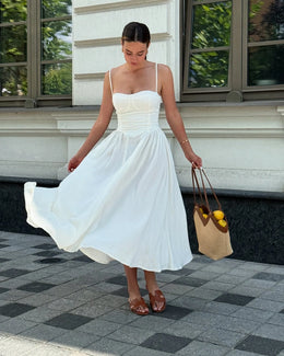 Vestido Midi Floral de Cintura Alta — Modelo B