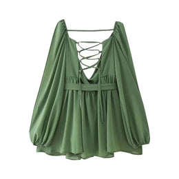 Vestido Curto de Chiffon com Cinto e Costas Descobertas
