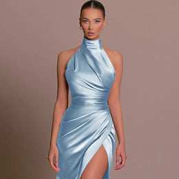 Vestido Comprido Acetinado de Gola Alta