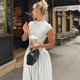 Vestido Comprido Vintage de Bolas sem Mangas