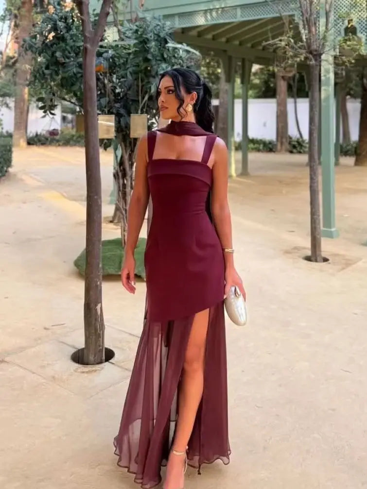 Vestido Comprido em Tule com Laços