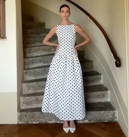 Vestido Comprido de Bolas sem Mangas