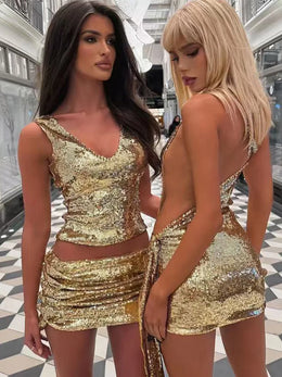 Vestido Curto com Lantejoulas e Decote de Um Ombro