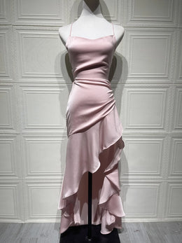 Vestido Comprido Acetinado com Folhos