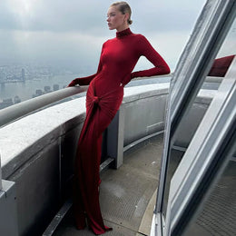 Vestido Comprido de Gola Alta com Atacadores