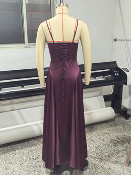 Vestido Comprido de Cetim com Corpete e Costas Descobertas