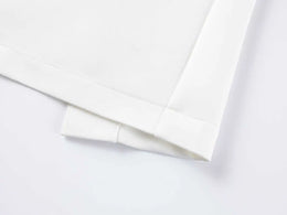 Vestido Longo Branco com Decote Halter e Renda