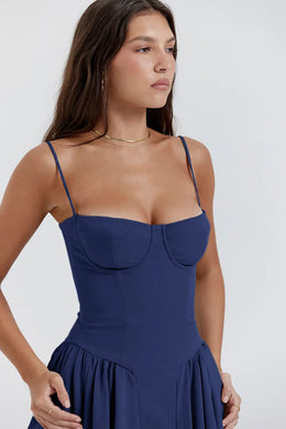 Vestido Midi Floral de Cintura Alta — Modelo A