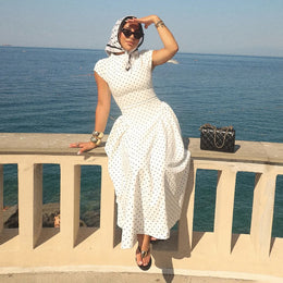 Vestido Comprido Vintage de Bolas sem Mangas