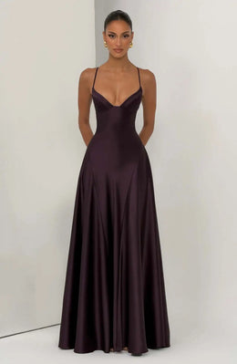 Vestido Comprido de Cetim com Corpete e Costas Descobertas