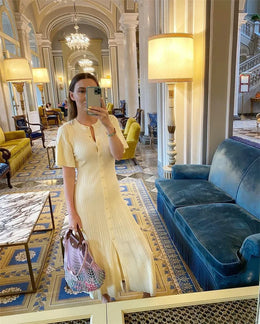 Vestido Midi de Malha com Botões