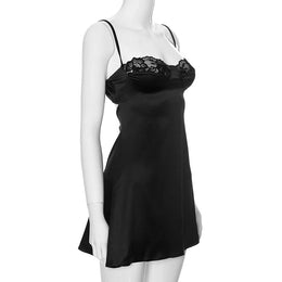 Vestido Curto de Cetim com Renda e Costas Descobertas