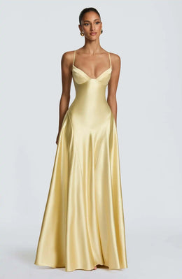 Vestido Comprido de Cetim com Corpete e Costas Descobertas
