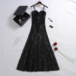 Vestido Comprido de Lingerie em Renda e Tule
