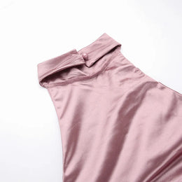 Vestido Comprido Acetinado de Gola Alta