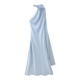 Vestido Comprido Acetinado com Costas Descobertas — Modelo Multicolorido