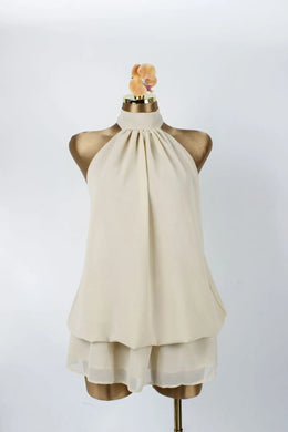 Vestido Curto de Chiffon com Decote Halter