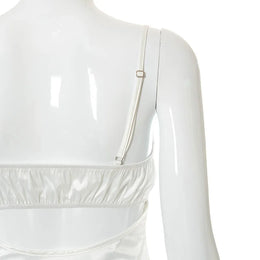 Vestido Curto de Cetim com Renda e Costas Descobertas