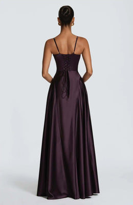 Vestido Comprido de Cetim com Corpete e Costas Descobertas