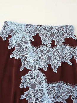 Conjunto de Renda com Blusa e Saia