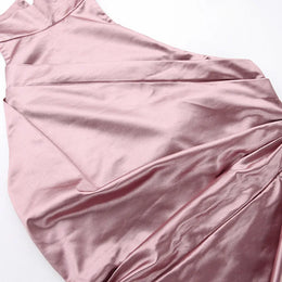 Vestido Comprido Acetinado de Gola Alta