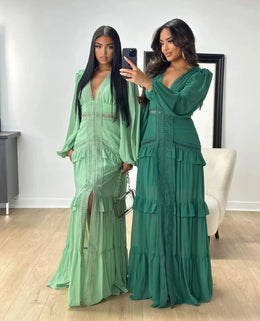 Vestido Comprido com Folhos e Manga Comprida
