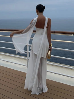 Vestido Comprido sem Alças com Tule