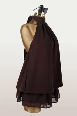 Vestido Curto de Chiffon com Decote Halter
