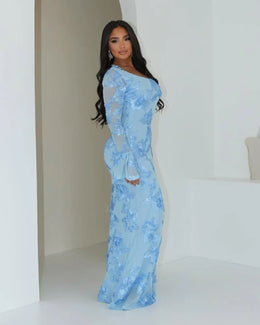 Vestido Curto Bordado com Costas Descobertas