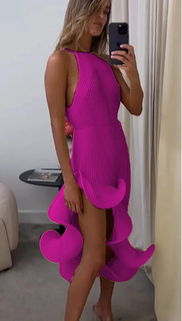 Vestido Midi Plissado com Decote Halter