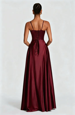 Vestido Comprido de Cetim com Corpete e Costas Descobertas