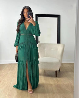 Vestido Comprido com Folhos e Manga Comprida