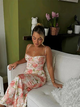 Vestido Comprido Floral com Renda e Fenda