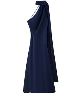 Vestido Comprido Acetinado com Costas Descobertas — Modelo Multicolorido